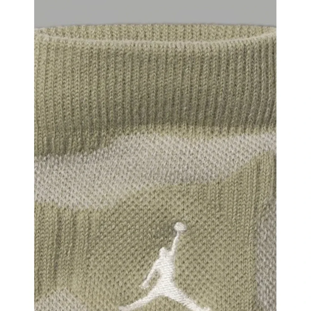 Jordan Crew Socks Mens 8-12 Green New Everyday Essential Dri-Fit Cushioned